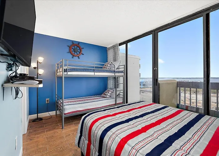 2 Bedroom Oceanfront Balcony At Century I With Indoor Pool! Ocean Stadt