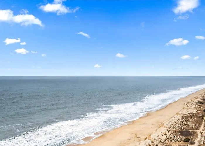 2 Bedroom Oceanfront Balcony At Century I With Indoor Pool! *
