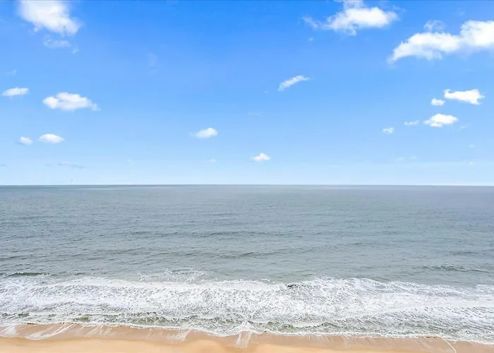 2 Bedroom Oceanfront Balcony At Century I With Indoor Pool!